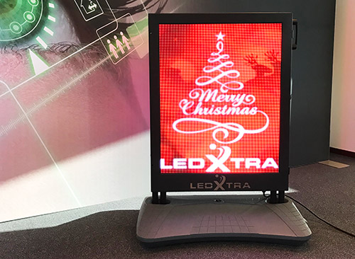 LedXtra - LED Displays - Digitaal LED Stoepbord